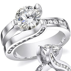 Round Modern Moissanite Engagement Ring