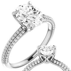 Oval Claw Prong Moissanite Engagement Ring