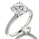 Round Claw Prong Moissanite Engagement Ringound