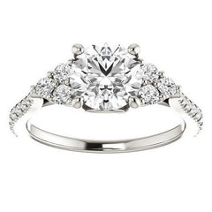 Round Brilliant Moissanite Engagement Ring