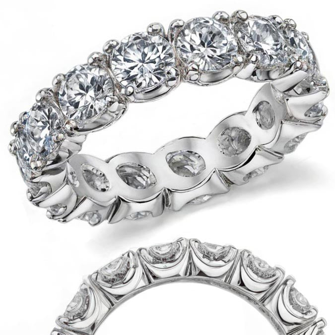 4.5mm Moissanite Round 4-Prong Eternity Ring