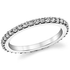 Round Brilliant Moissanite Shared Prong Eternity Ring (1.5mm)