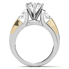 Round Brilliant Moissanite Engagement Ring Setting 0.86ct