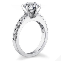 Round Brilliant Moissanite Engagement Ring Setting 0.72ct