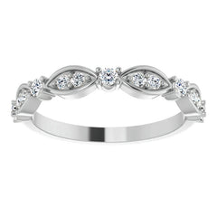 Round Brilliant Moissanite Scalloped Stackable Band
