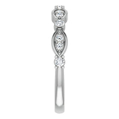 Round Brilliant Moissanite Scalloped Stackable Band