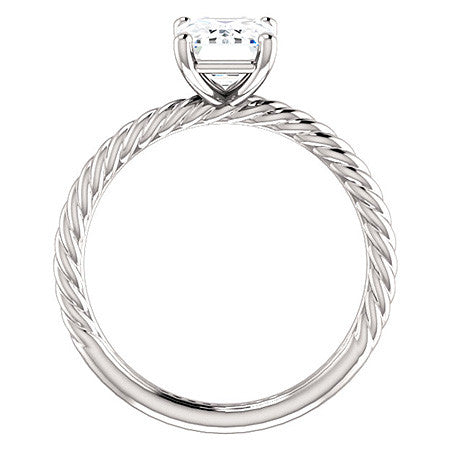 Emerald / Radiant cut Solitaire Ring