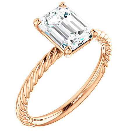 Emerald / Radiant cut Solitaire Ring