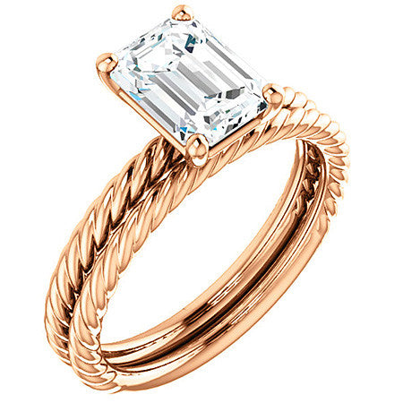 Emerald / Radiant cut Solitaire Ring