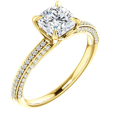 Claw Prong Moissanite Engagement Ring