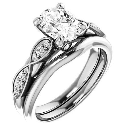 Oval Moissanite Engagement Ring