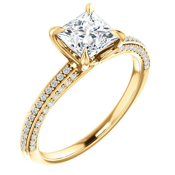 Princess cut Claw Prong Moissanite Engagement Ring
