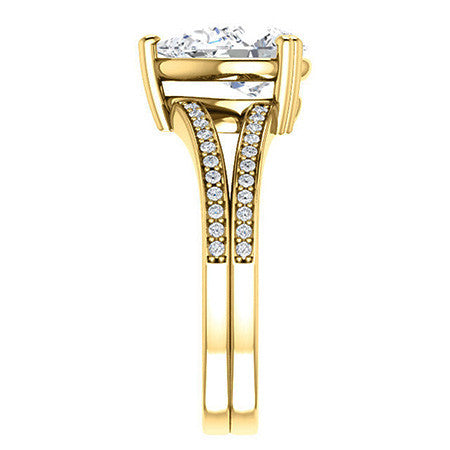 Pear Cut Moissanite Split Shank Engagement Ring