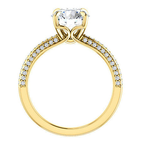 Round Claw Prong Moissanite Engagement Ringound