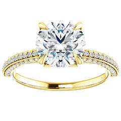 Round Claw Prong Moissanite Engagement Ringound