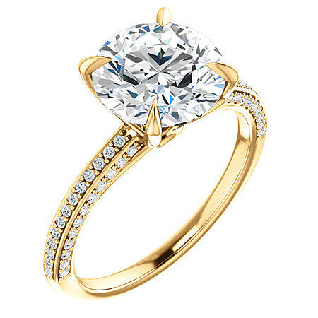Round Claw Prong Moissanite Engagement Ringound