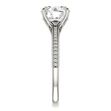 Round Claw Prong Moissanite Engagement Ringound