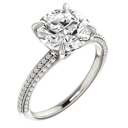 Round Claw Prong Moissanite Engagement Ringound