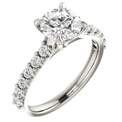 Round Brilliant Moissanite Engagement Ring