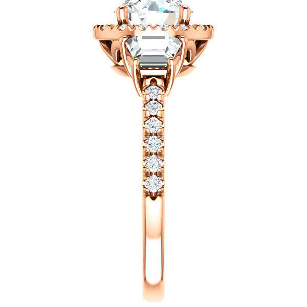 Round Brilliant Three Stone style Engagement Ring
