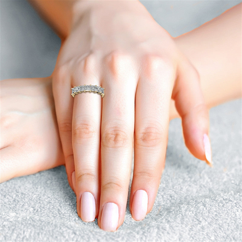 7-Stone 3.5mm Princess cut Moissanite Shared-Prong Ring