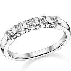 2.5mm 5-stone Princess cut Moissanite Bar Anniversary Ring