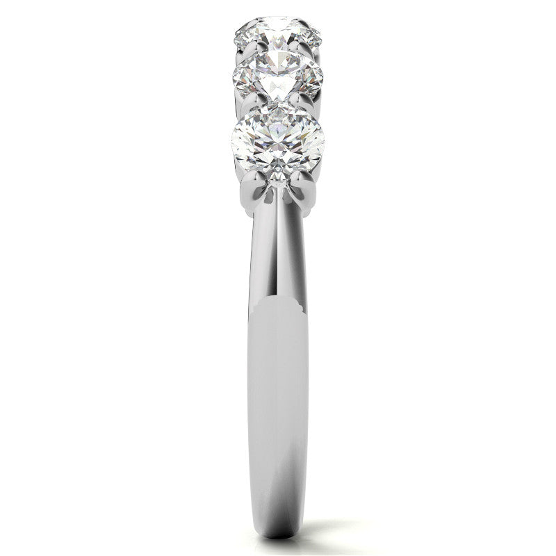 7-Stone Round Brilliant Moissanite Shared-Prong Ring - 3.5mm 1.05ct
