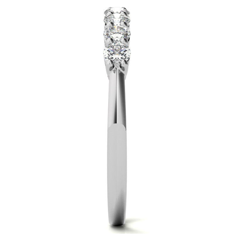 9-Stone Round Brilliant Moissanite Shared-Prong Ring 2.5mm 0.54ct