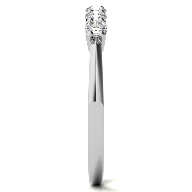 7-Stone Round Brilliant Moissanite Shared-Prong Ring 2.5mm 0.42ct