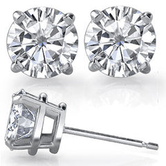 Classic Round Moissanite 4-Prong Stud Earrings