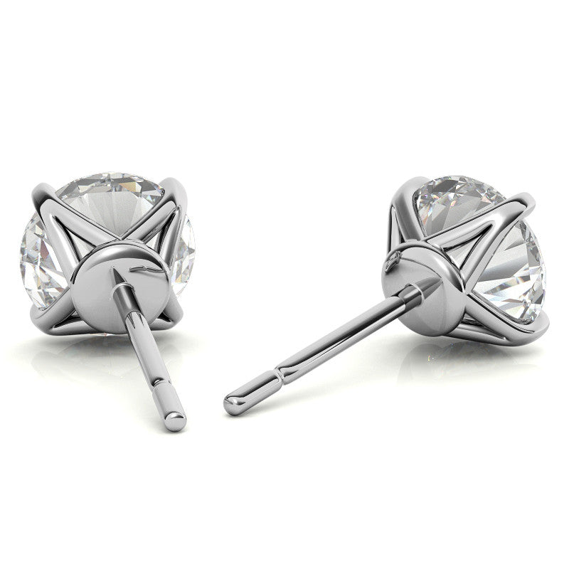 4-Prong Round Moissanite Stud Earrings