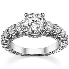 Round Brilliant Moissanite Engagement Ring