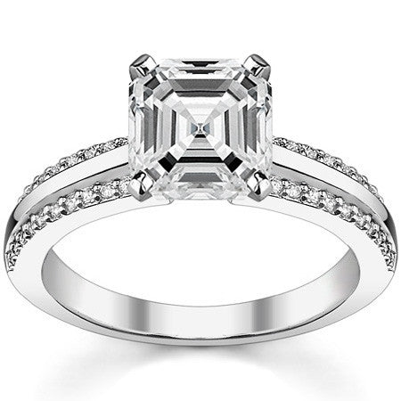 Round Brilliant Moissanite & Diamond Engagement Ring, 0.22ct