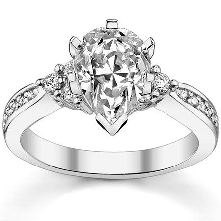 Round Brilliant Moissanite Engagement Ring, 0.28ct
