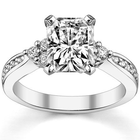 Round Brilliant Moissanite Engagement Ring, 0.28ct