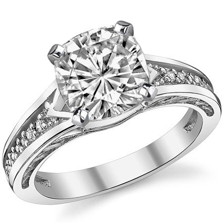 Round Brilliant Moissanite & Diamond Engagement Ring (0.10ct)