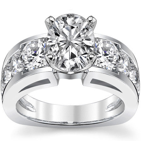 Round Brilliant Moissanite Engagement Ring Setting 2.4ct
