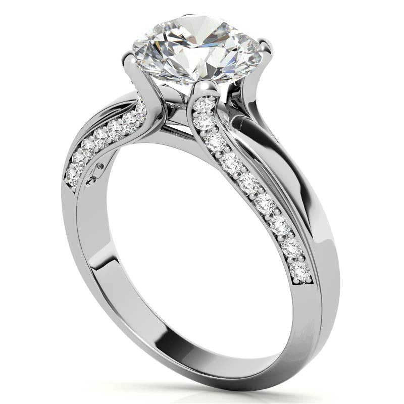 Round Brilliant Moissanite Engagement Ring