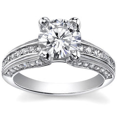 Round Brilliant Moissanite Engagement Ring