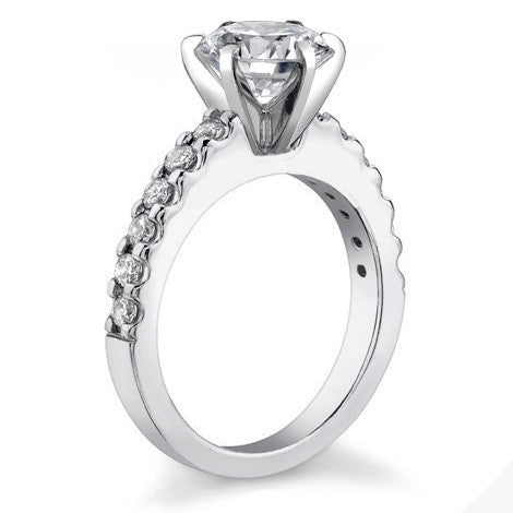 Round Brilliant Moissanite Engagement Ring Setting 0.72ct
