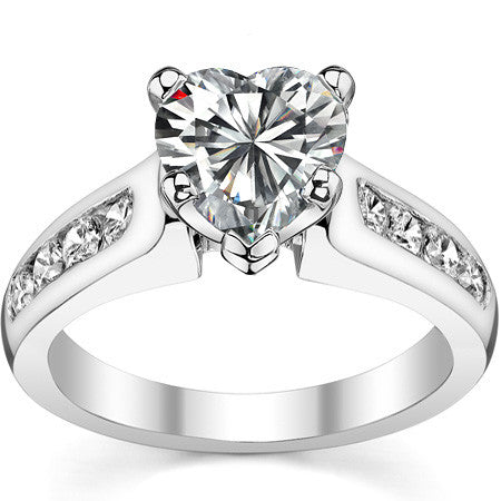 2.5mm Round Brilliant Moissanite Engagement Ring Setting 0.5ct