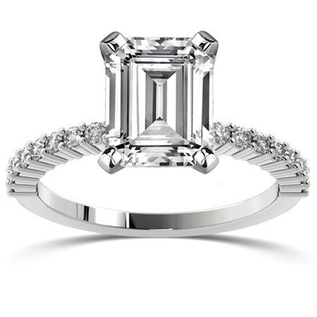 Round Brilliant Moissanite Shared-Prong Semi-Eternity Ring (0.27ct)