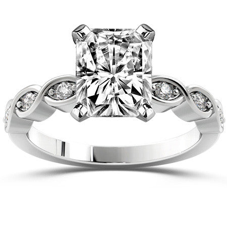 Round Brilliant Moissanite Infinity Style Semi-Eternity Ring (0.12ct)