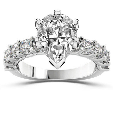 Round Brilliant Moissanite Shared Prong Trellis Semi-Eternity Ring, 1ct