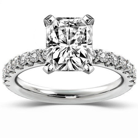 Round Brilliant Moissanite Shared-Prong Semi-Eternity Ring (0.42ct)