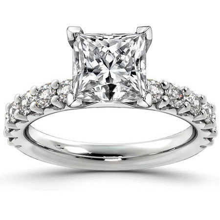 Round Brilliant Moissanite Shared-Prong Semi-Eternity Ring (0.72ct)