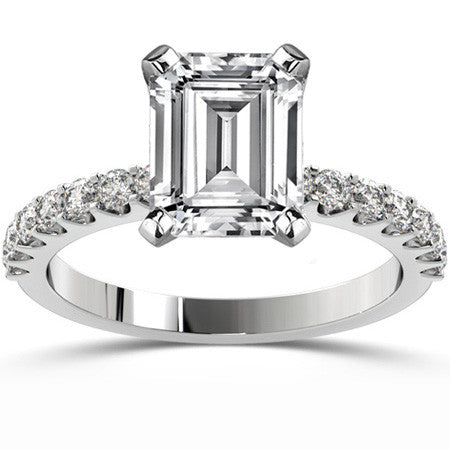 Round Brilliant Moissanite Shared Prong Semi-Eternity Ring (0.42ct)