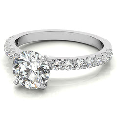 Round Brilliant Moissanite Shared Prong Semi-Eternity Ring (0.42ct)