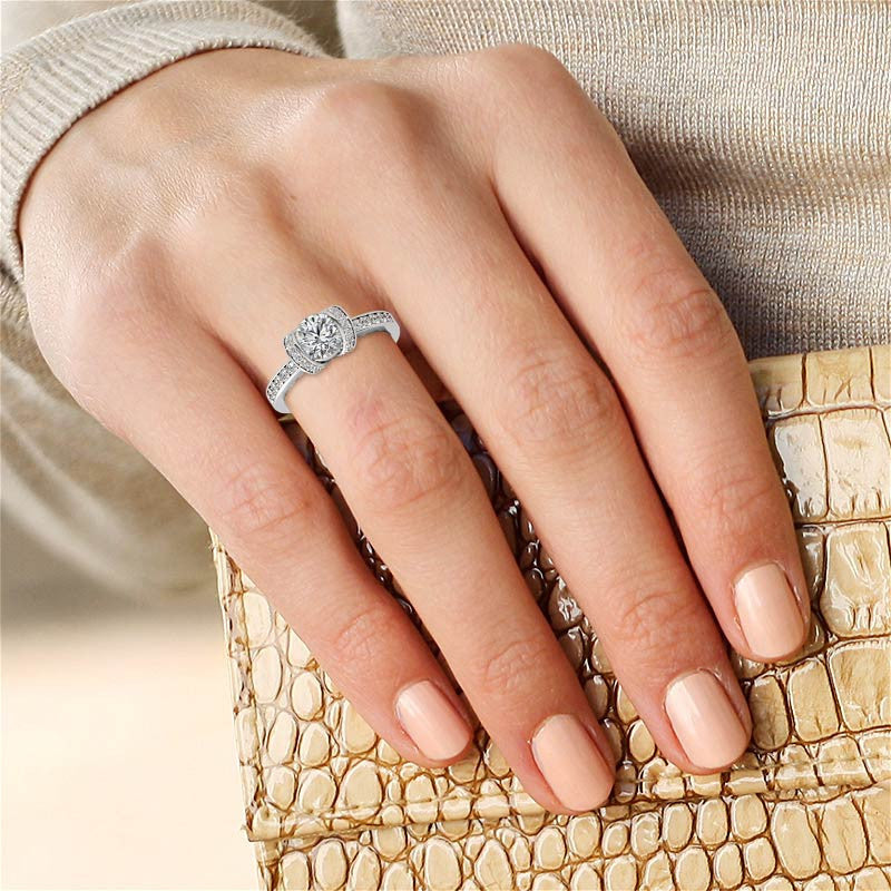 Round Ribbon Moissanite Engagement Ring