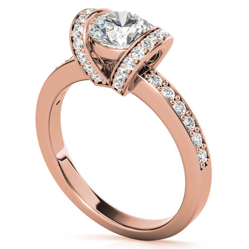 Round Ribbon Moissanite Engagement Ring